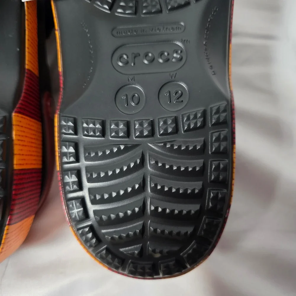 Crocs Harry Potter‎ Gryffindor Classic Clogs Black Red Yellow Size M10 W12